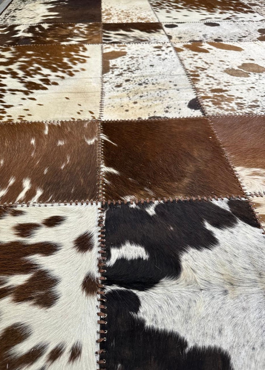 Genuine Leather Cowhide Patchwork Area Rug Cow Skin Soft Hair Suede Carpet Throw Real Natural Pattern Cowhides Rustic Barn House Decor